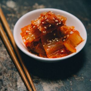 Kimchi kausis pulkadega — kääritatud toit probiootikumiks
